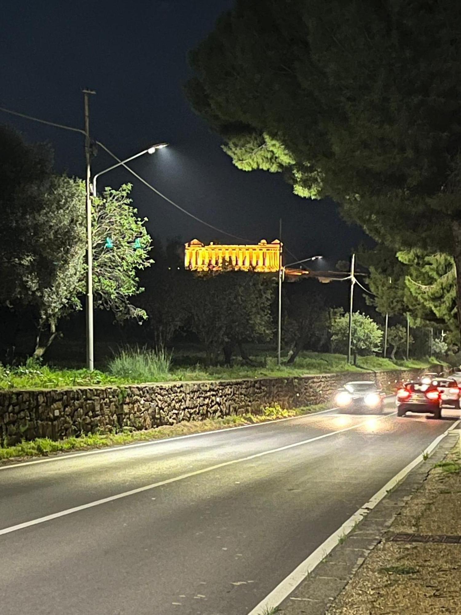 Falaride Suite Agrigento Discesa Sulla Valle Di Oro מראה חיצוני תמונה